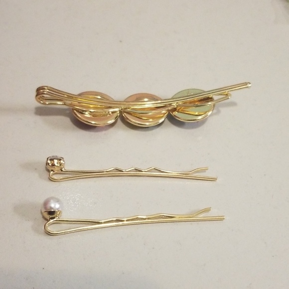 🎉SALE 3 FOR $15 🎉 Hair Pin RAINBOW - Picture 3 of 3